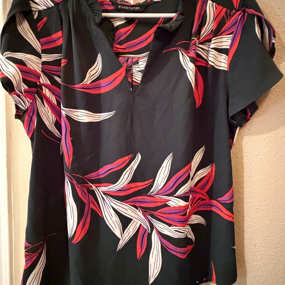 41 Hawthorn dark green and Red Leaf Print Blouse